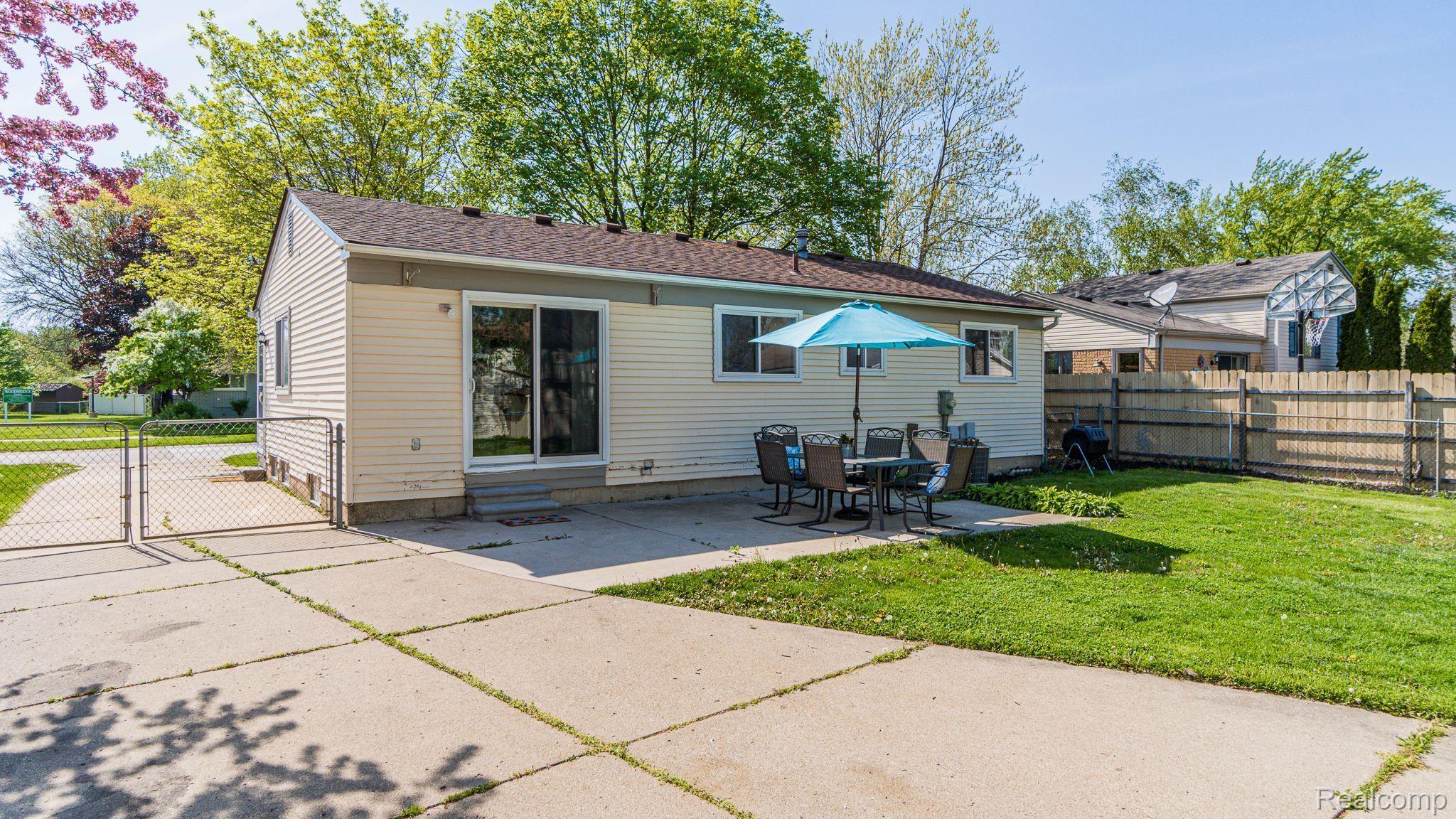 1579 Rustic Ridge Road Canton, MI 48188 - Photo 27 of 34 Gallery Image 27