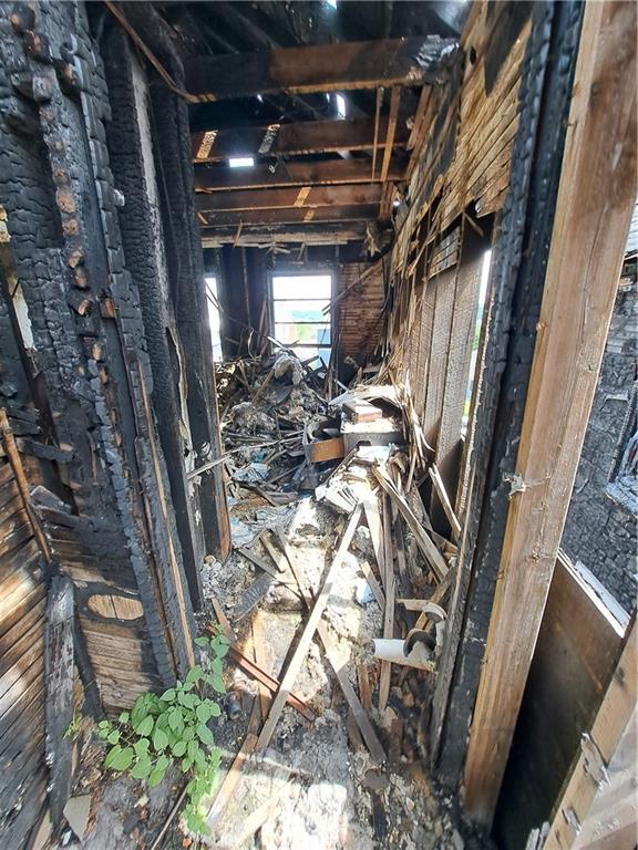 422 East Washington Street Rochester, PA 15074 - Photo 8 of 50