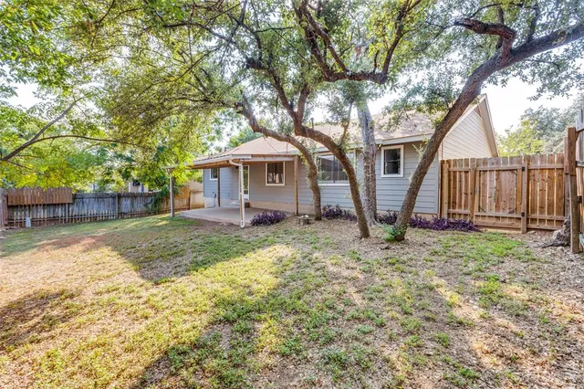 $3,399 | 7901 Keswick Drive, Austin, TX 78745