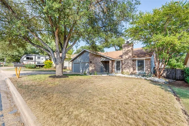 $3,399 | 7901 Keswick Drive, Austin, TX 78745