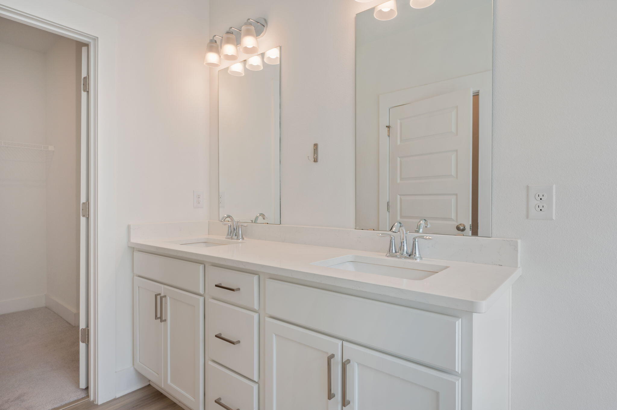 119 Blooming Cove Crestview, FL 32539 - Photo 17 of 37 18-web-or-mls-119-blooming-cv