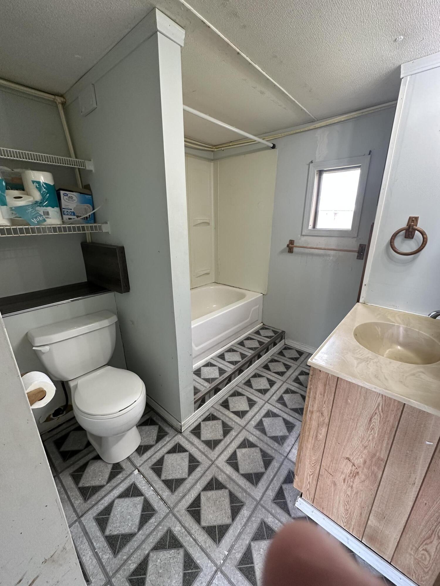 210 Lake Road Dry Ridge, KY 41035 - Photo 10 of 15 Gallery Image 10