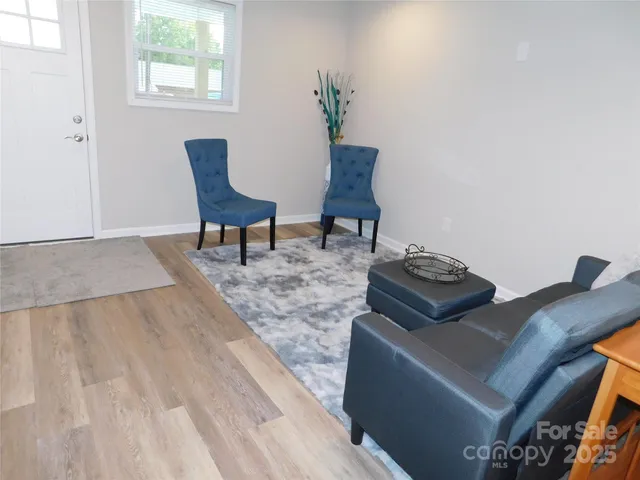 $300,000 | 109 West Poplar Street, Stanley, NC 28164