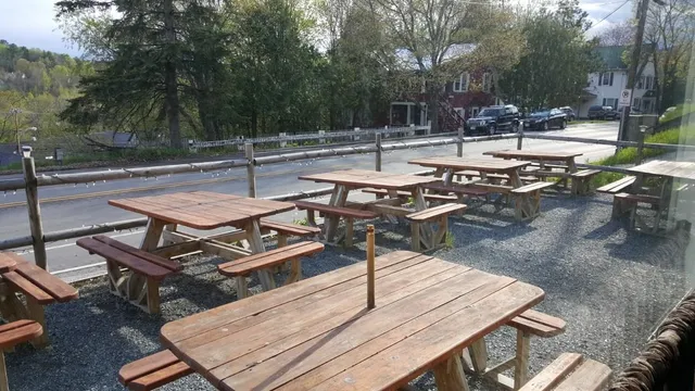 $335,000 | 40 West Main Street, Littleton, NH 03561