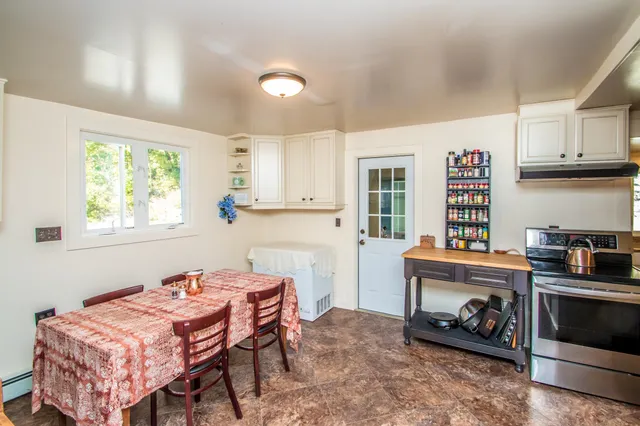 $335,000 | 40 West Main Street, Littleton, NH 03561