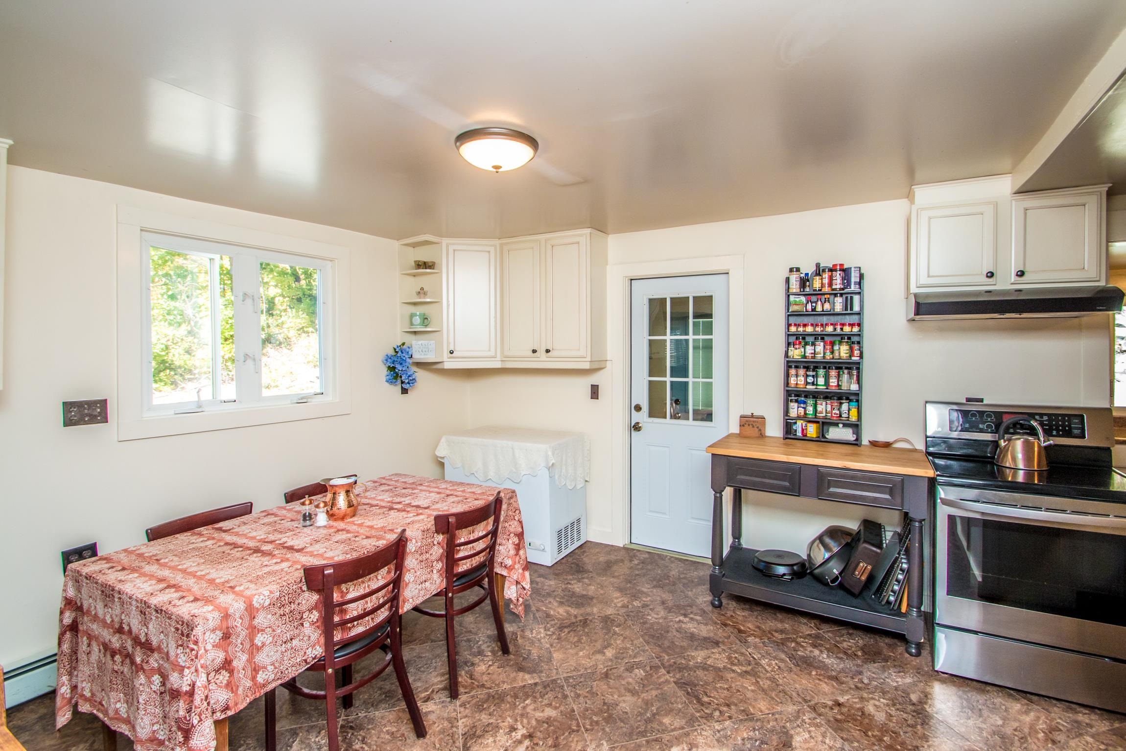 40 West Main Street Littleton, NH 03561 - Photo 8 of 26