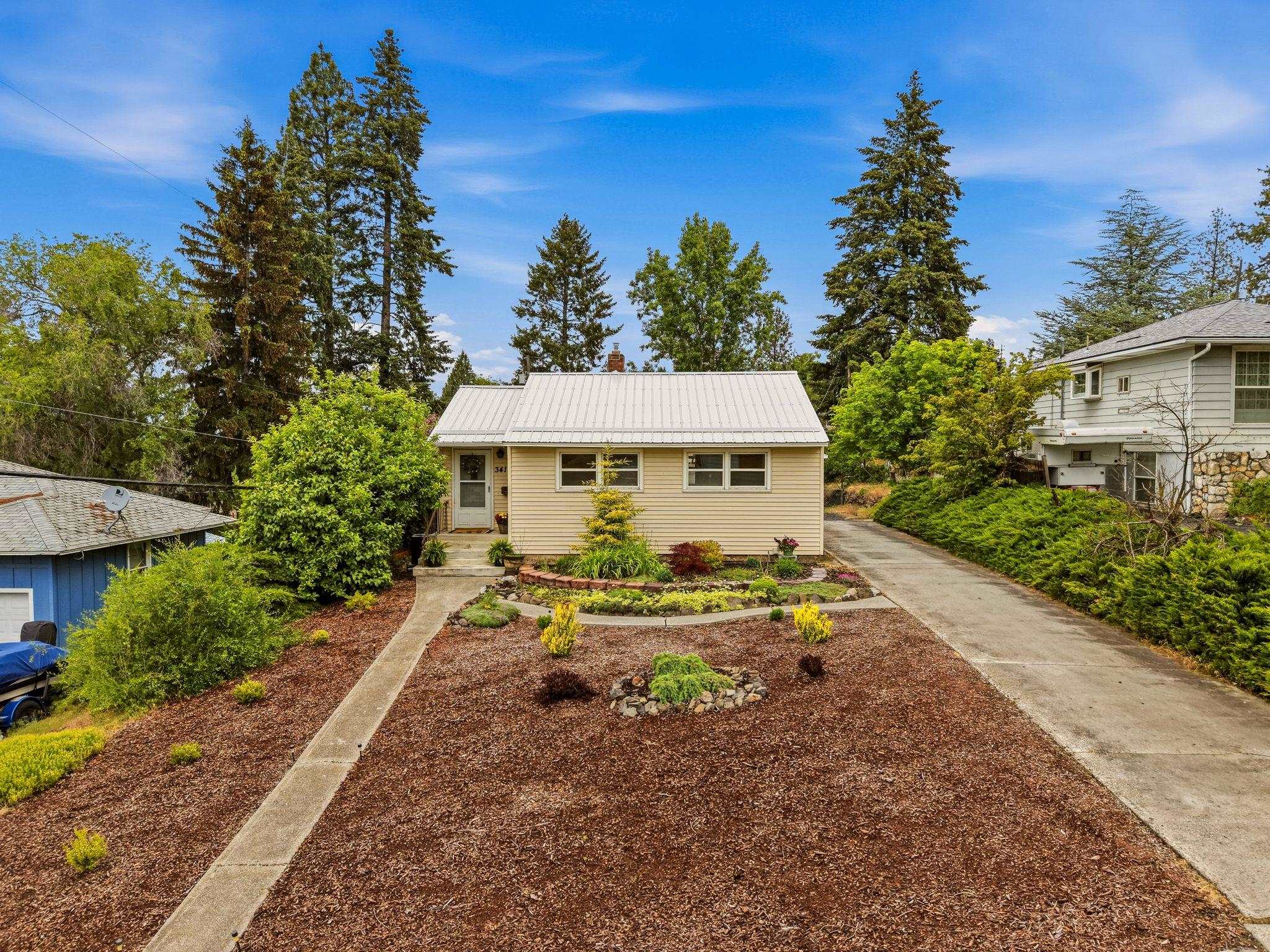 3418 West Queen Place Spokane, WA 99205 - Photo 36 of 44