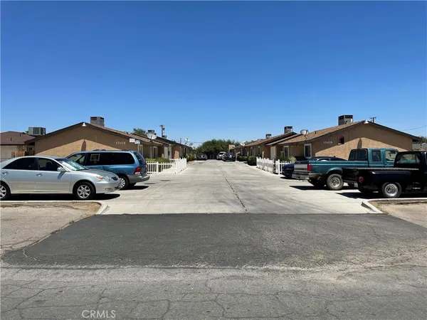 $1,625,000 | 15418 Bear Valley Road, Victorville, CA 92395