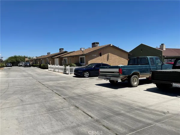 $1,625,000 | 15418 Bear Valley Road, Victorville, CA 92395