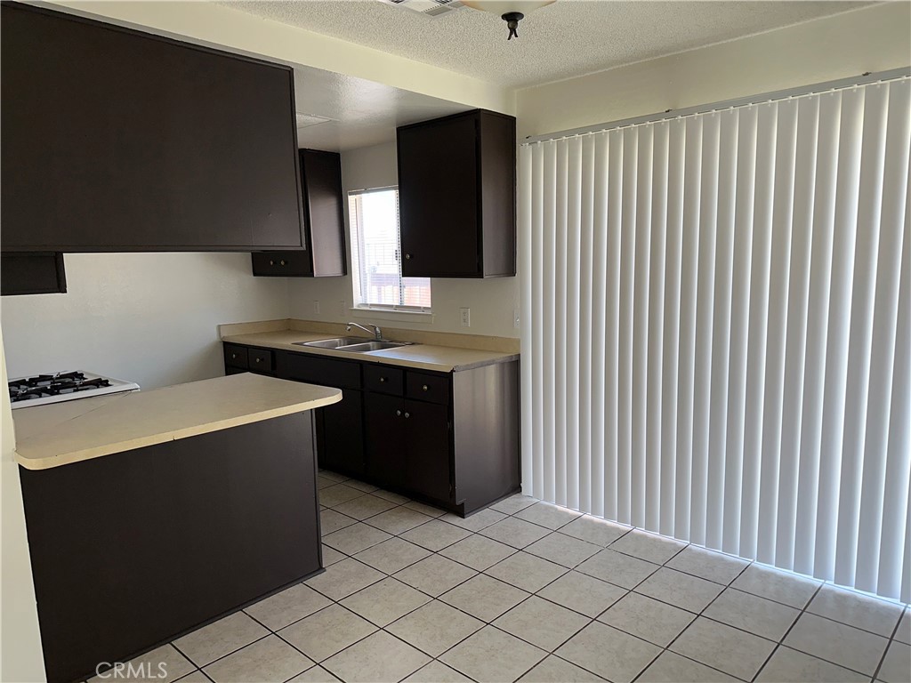 15418 Bear Valley Road Victorville, CA 92395 - Photo 8 of 14 Previously Vacant Pic.