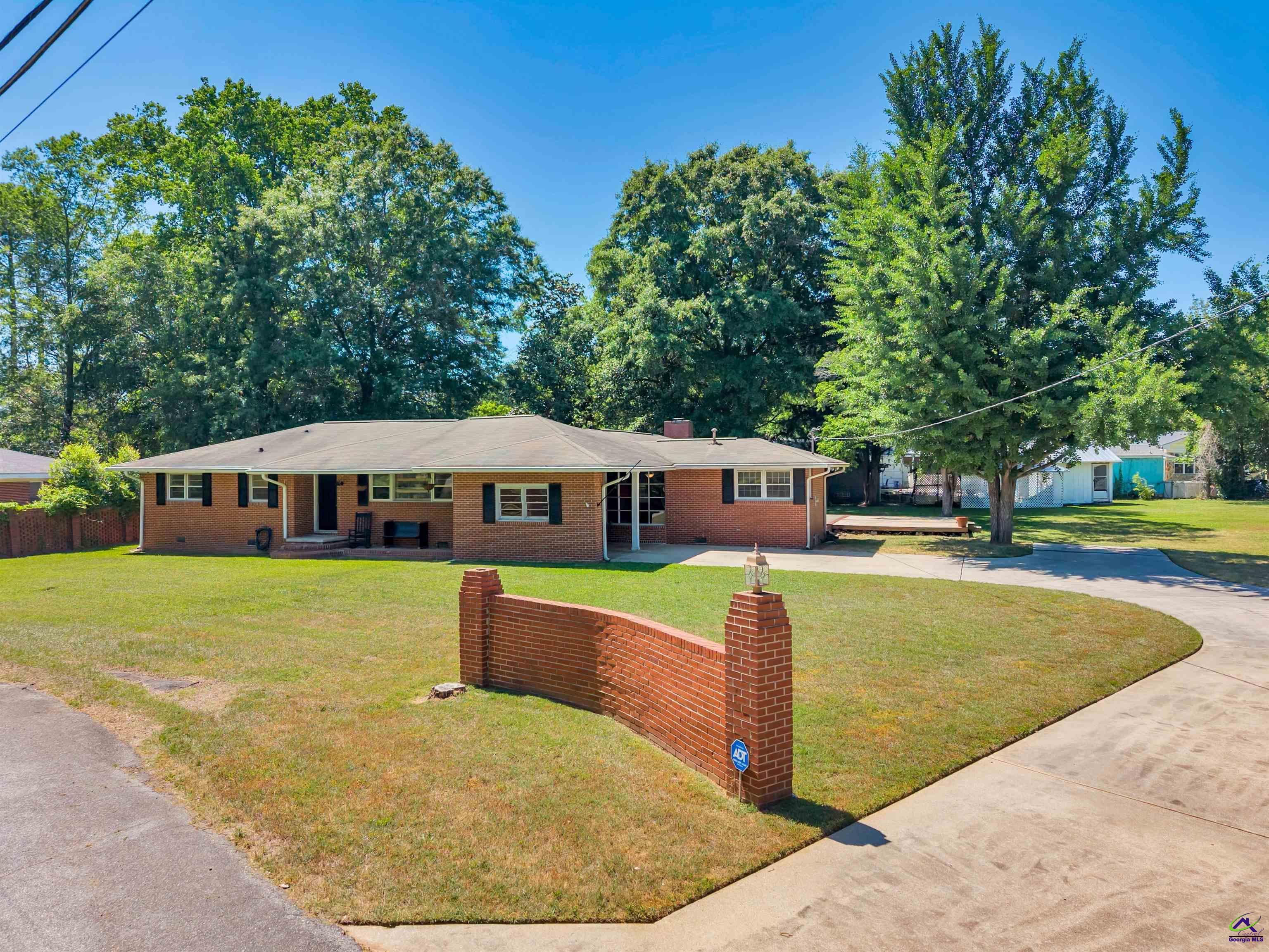 625 Cooper Street Perry, GA 31069 - Photo 3 of 49
