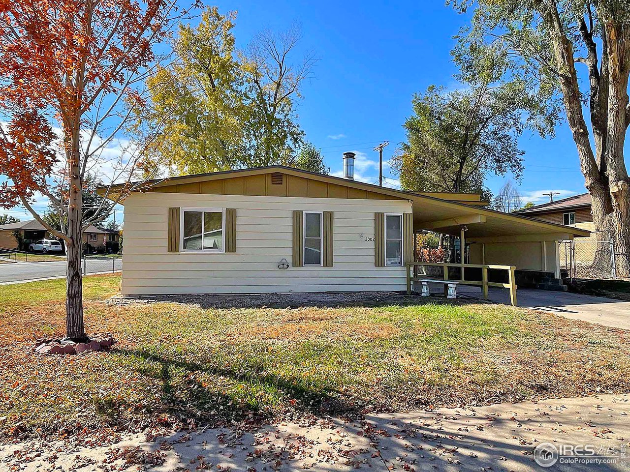 2002 26th Street Road Greeley, CO 80631 - Photo 1 of 38 Updated and Ready to Move-In!