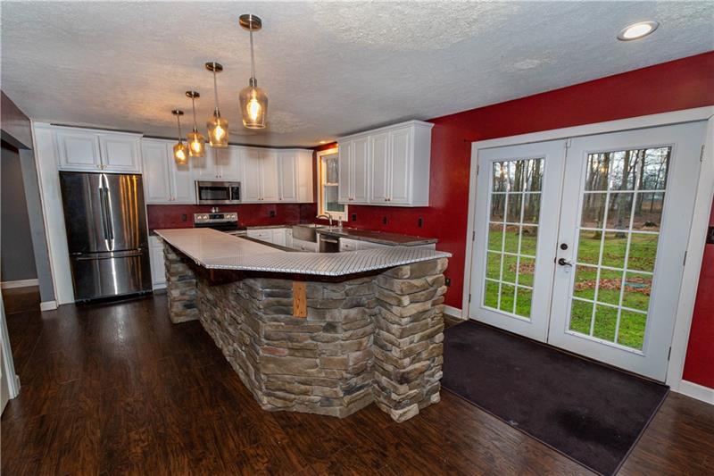 725 Braddock Road Farmington, PA 15437 - Photo 6 of 25 Gallery Image 6