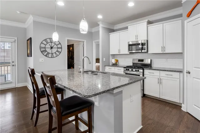 $369,000 | 120 Rossmoor Court, Anderson, SC 29621