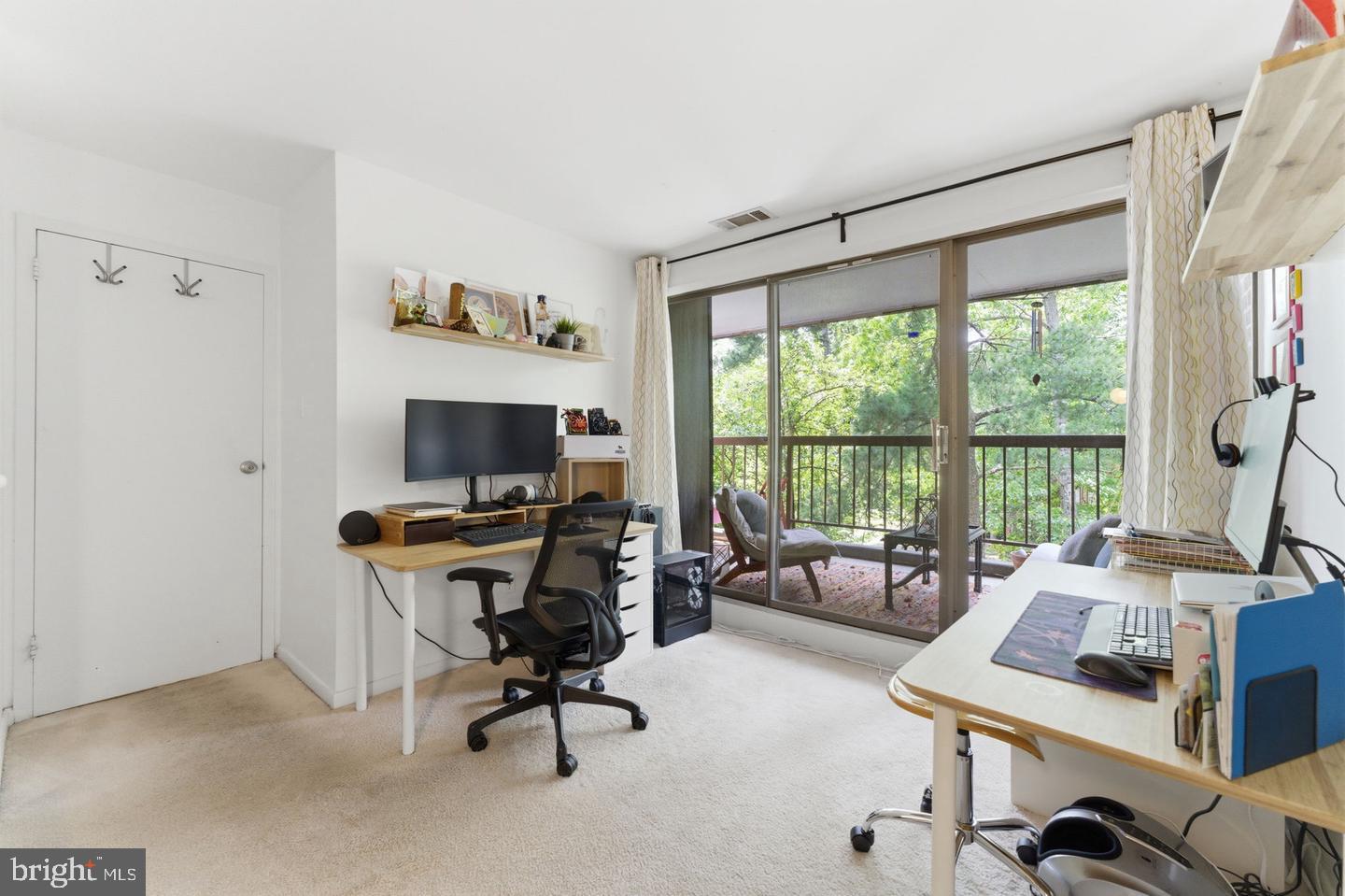 11260 Chestnut Grove Square, Unit 337 Reston, VA 20190 - Photo 33 of 82 Bright and inviting home office retreat.