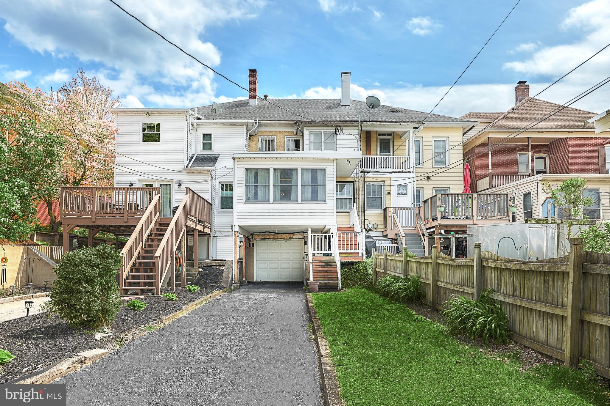 27 4th Street Hanover, PA 17331 - Photo 4 of 32 Gallery Image 4