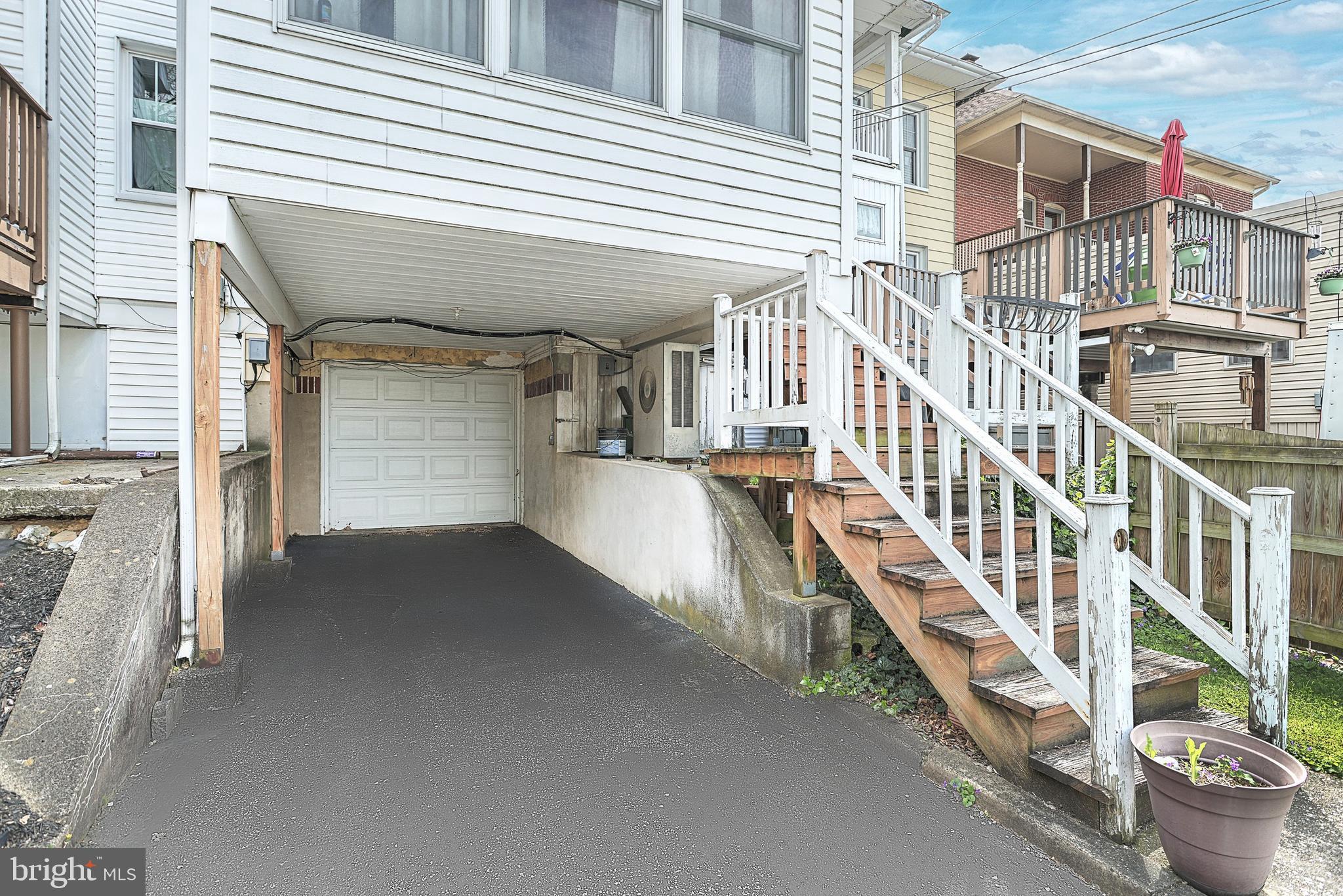 27 4th Street Hanover, PA 17331 - Photo 6 of 32 Gallery Image 6