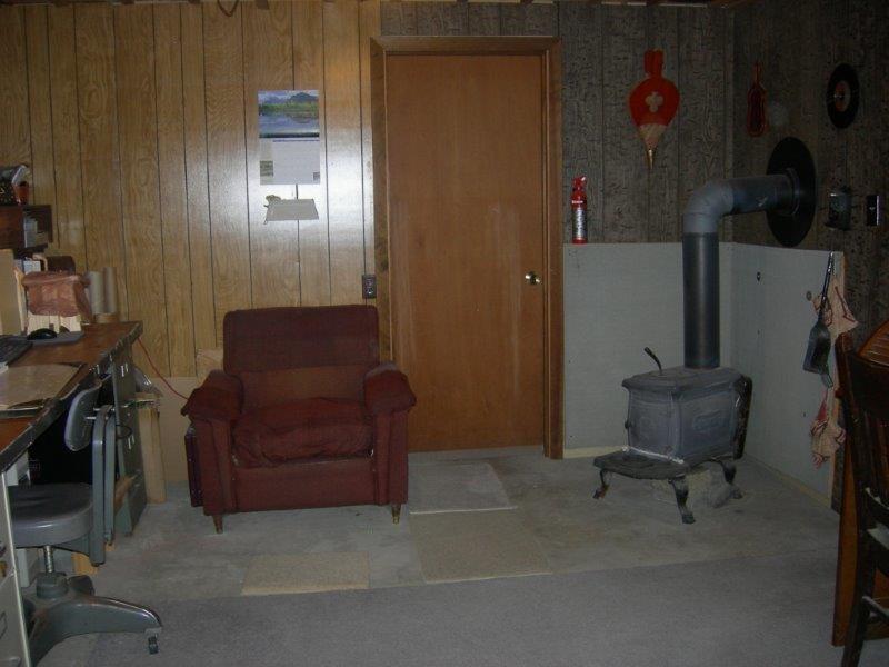 24 Dorman Road Harrington, ME 04643 - Photo 16 of 36 Lower level work space.