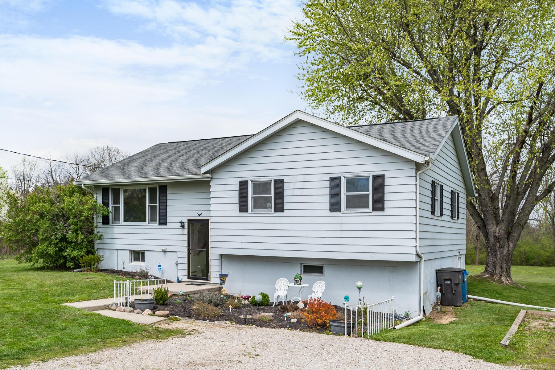 6946 Home Road Delaware, OH 43015 - Photo 3 of 44 Gallery Image 3