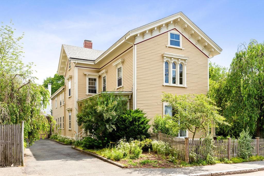 25 Stanton Road Brookline, MA 02445 - Photo 1 of 35