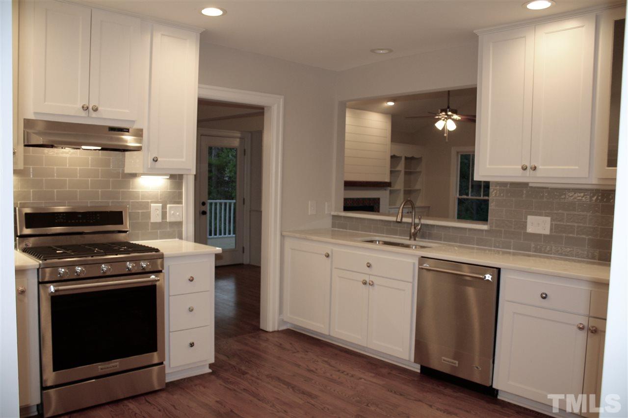 1317 Dixie Trail Raleigh, NC 27607 - Photo 8 of 25 Kitchen Aid Gas Range.