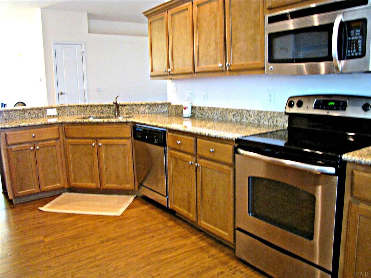 3291 Wasatch Range Loop Pensacola, FL 32526 - Photo 13 of 43 Gallery Image 13