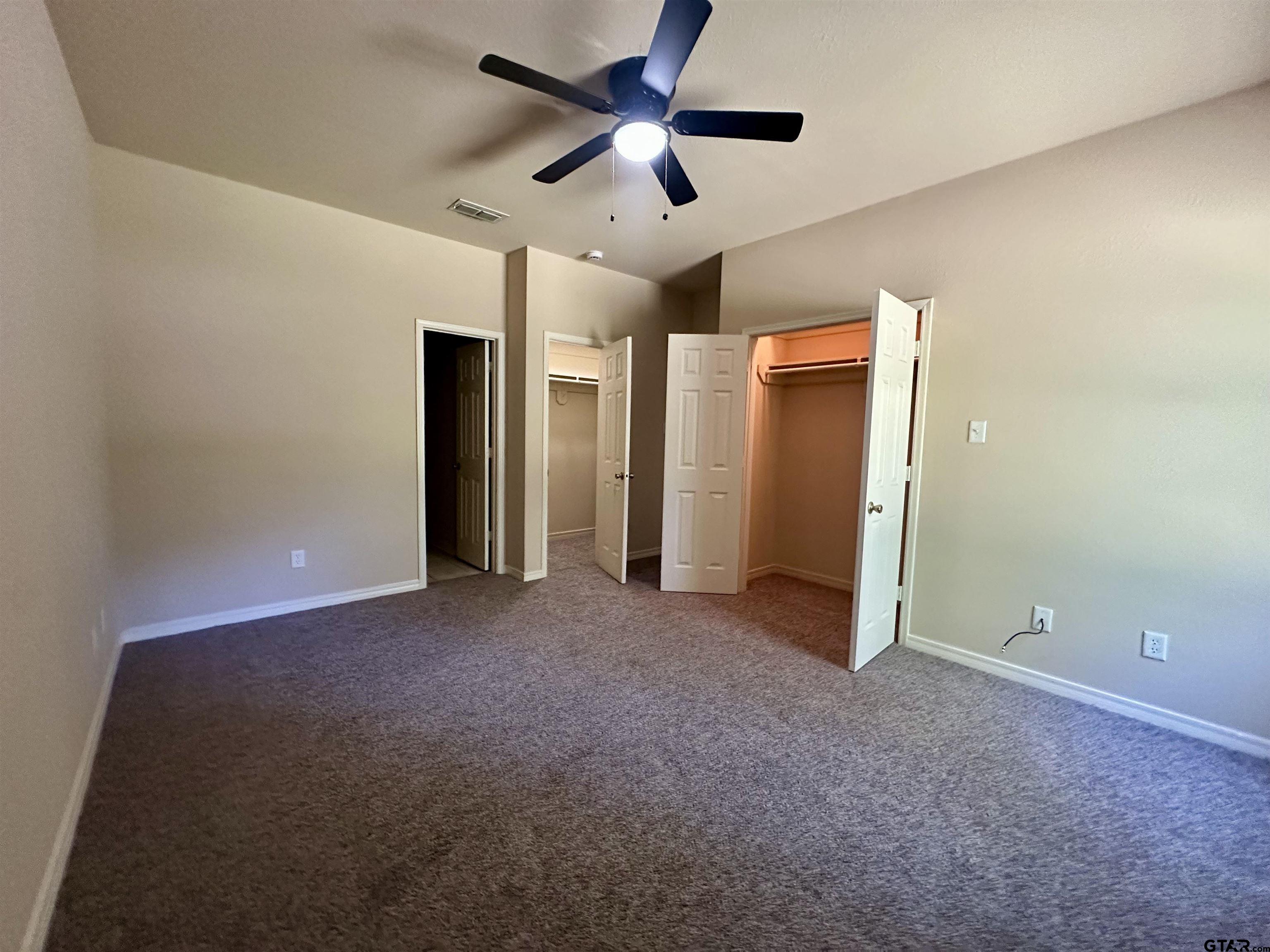 404 South White Oak Road White Oak, TX 75693 - Photo 7 of 8