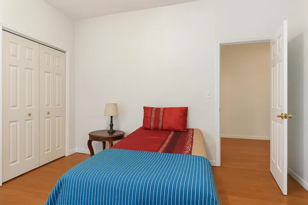 $3,000 | 23 Vroom Street, Unit 1, Jersey City, NJ 07306