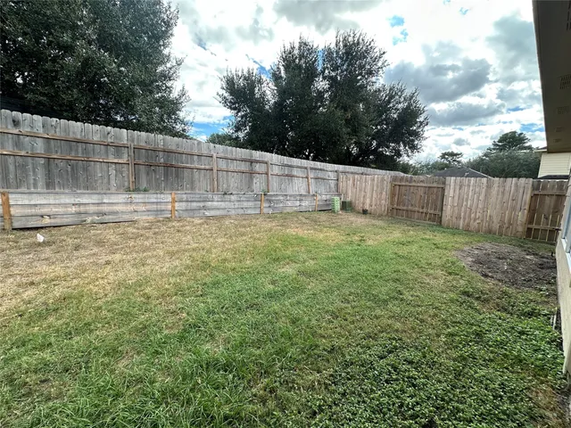 $1,825 | 18922 Wellock Lane, Tomball, TX 77375