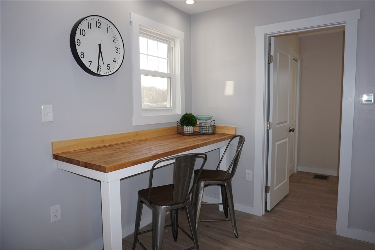 43 North Road North Hampton, NH 03862 - Photo 12 of 35