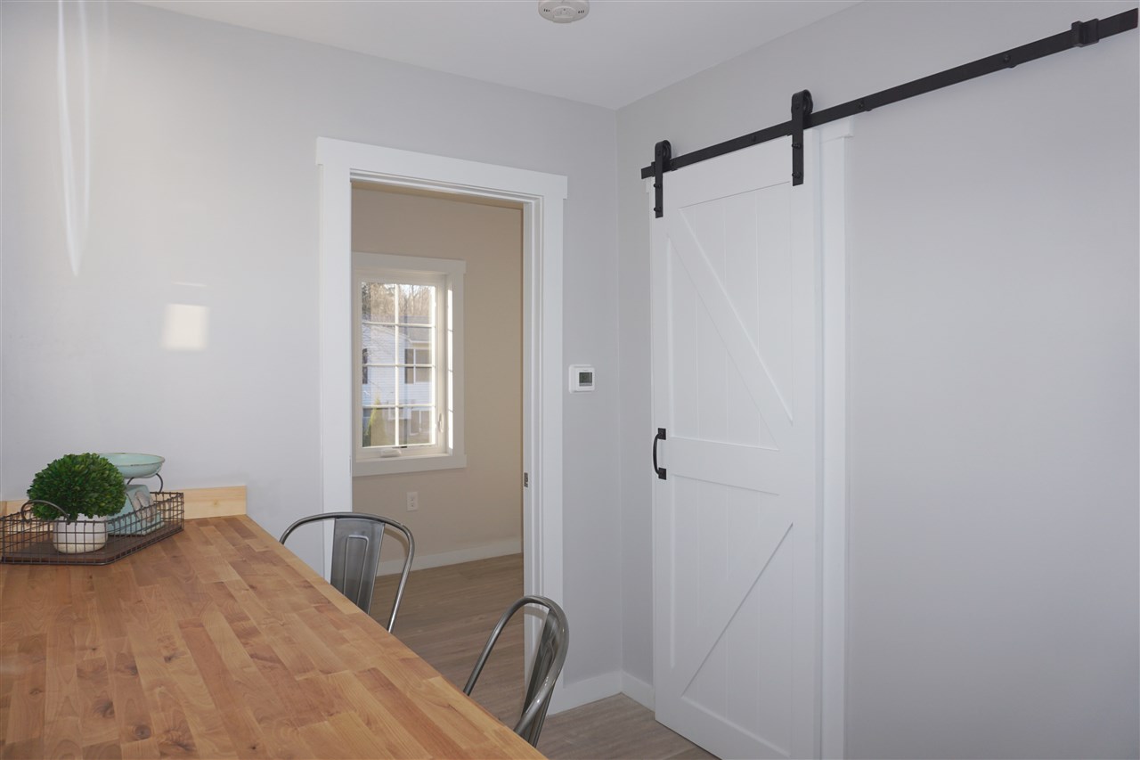 43 North Road North Hampton, NH 03862 - Photo 13 of 35