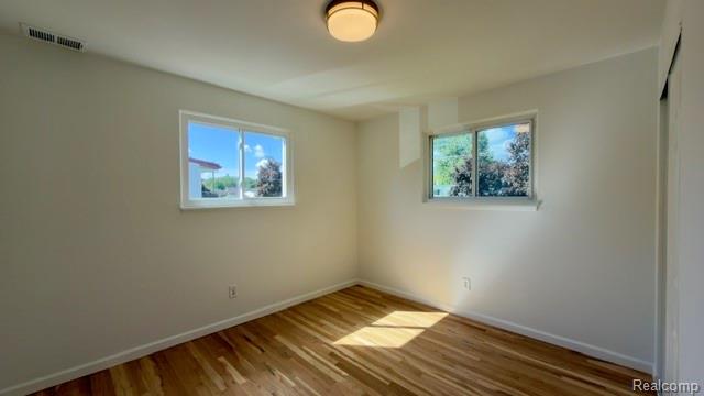 31657 Olmstead Road Rockwood, MI 48173 - Photo 13 of 17 IMG_7266.jpg