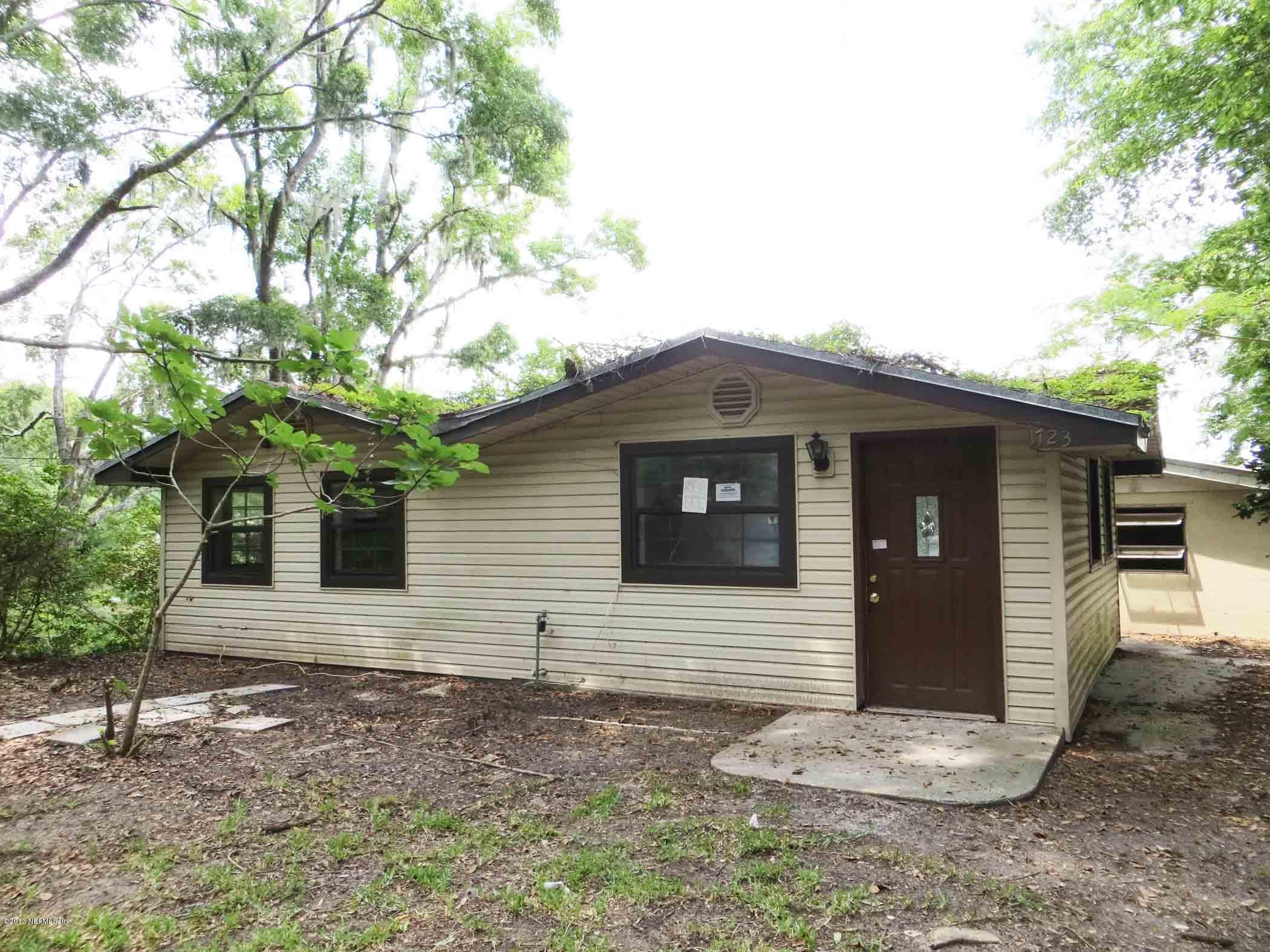 1723 Davis Road Jacksonville, FL 32218 - Photo 4 of 12 Front