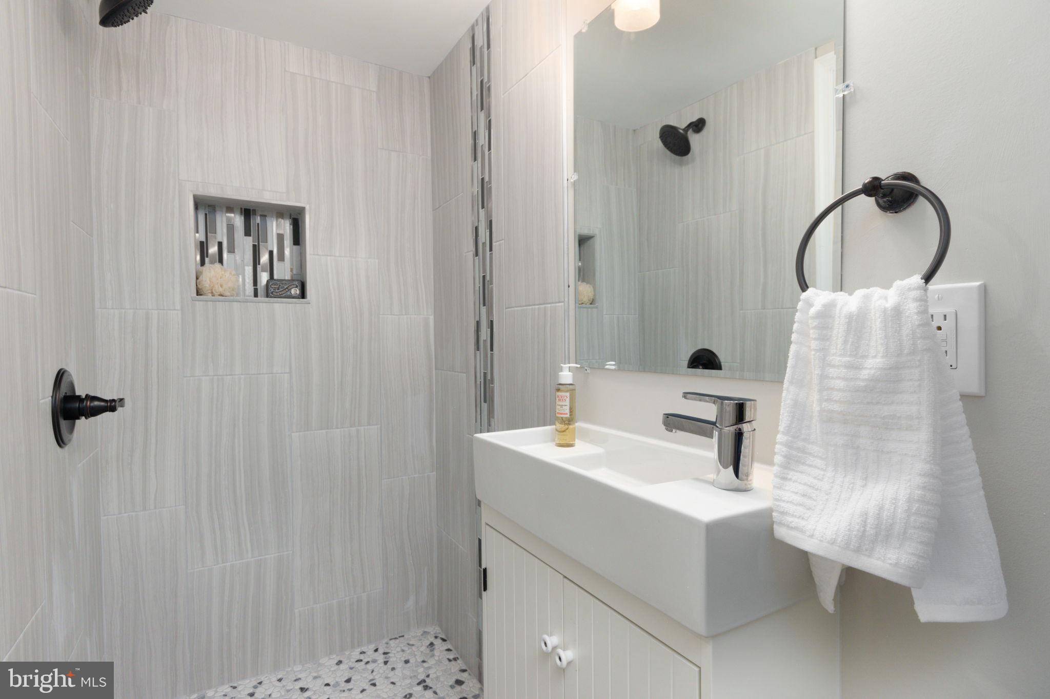 34 Evans Avenue Lutherville-Timonium, MD 21093 - Photo 28 of 36 Full bath downstairs