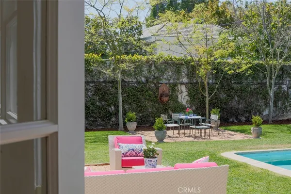 $6,100,000 | 333 South Arden Boulevard, Los Angeles, CA 90020