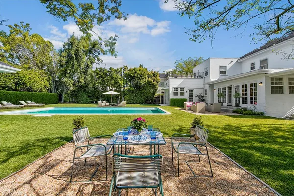 $6,100,000 | 333 South Arden Boulevard, Los Angeles, CA 90020
