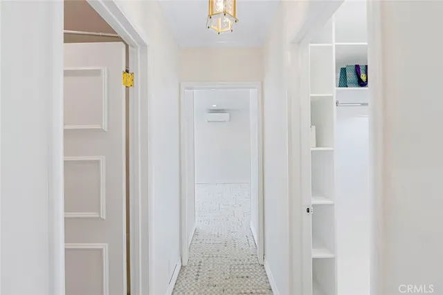 $6,250,000 | 333 South Arden Boulevard, Los Angeles, CA 90020