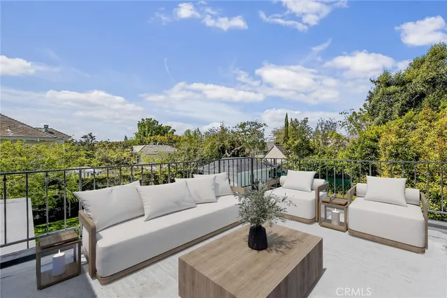 $6,250,000 | 333 South Arden Boulevard, Los Angeles, CA 90020