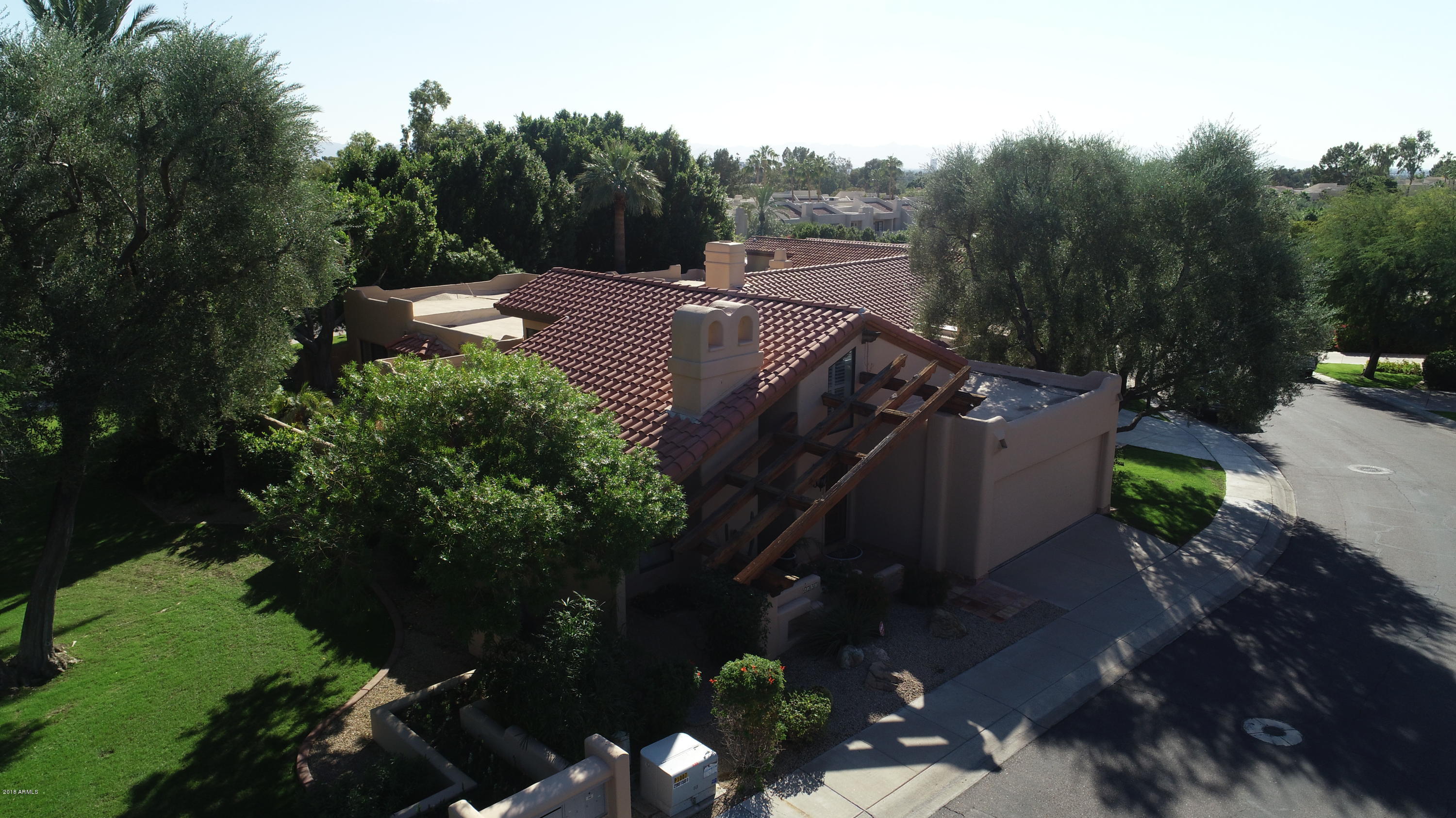 6237 North 29th Place Phoenix, AZ 85016 - Photo 2 of 75 DJI_0089