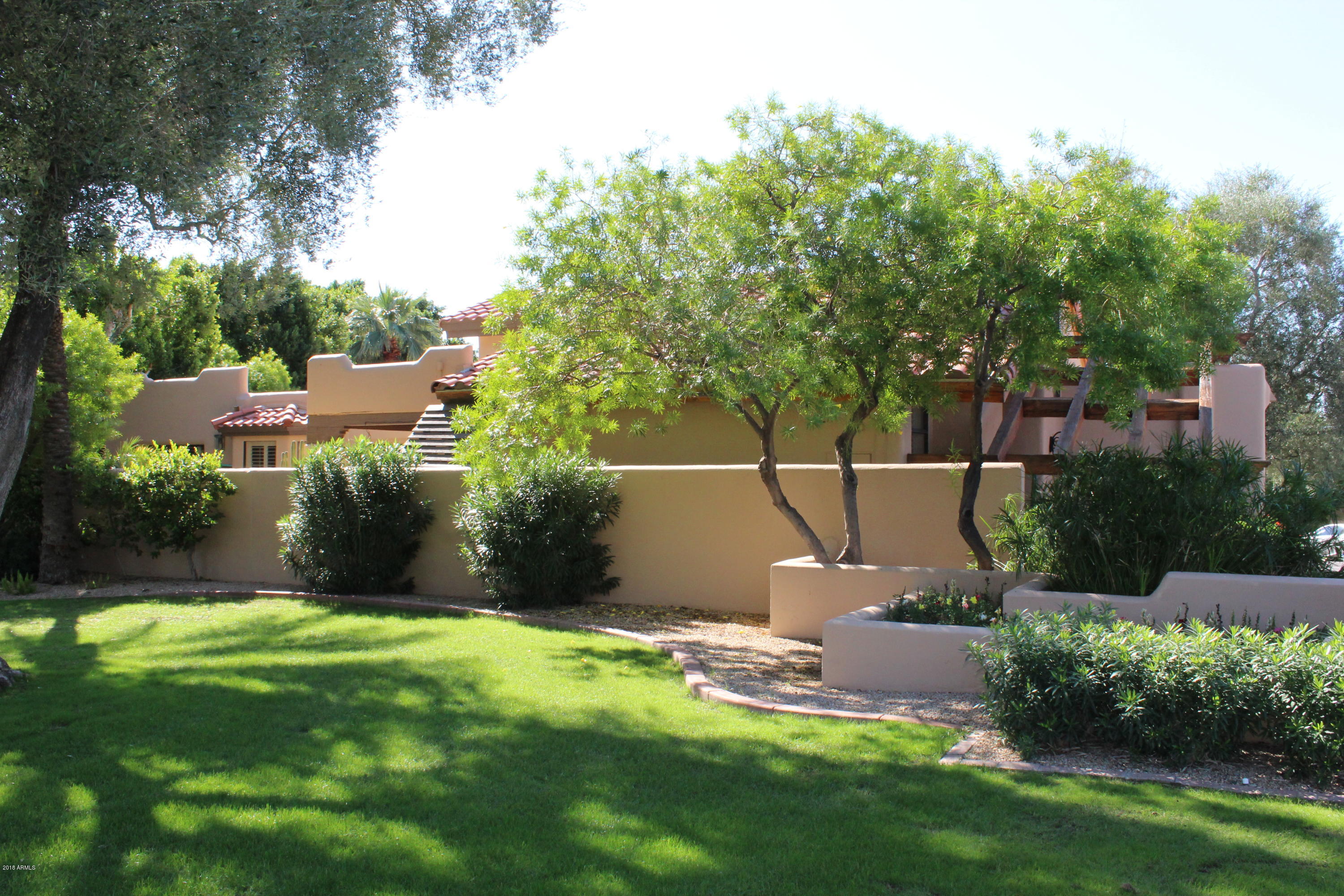 6237 North 29th Place Phoenix, AZ 85016 - Photo 5 of 75 IMG_1318