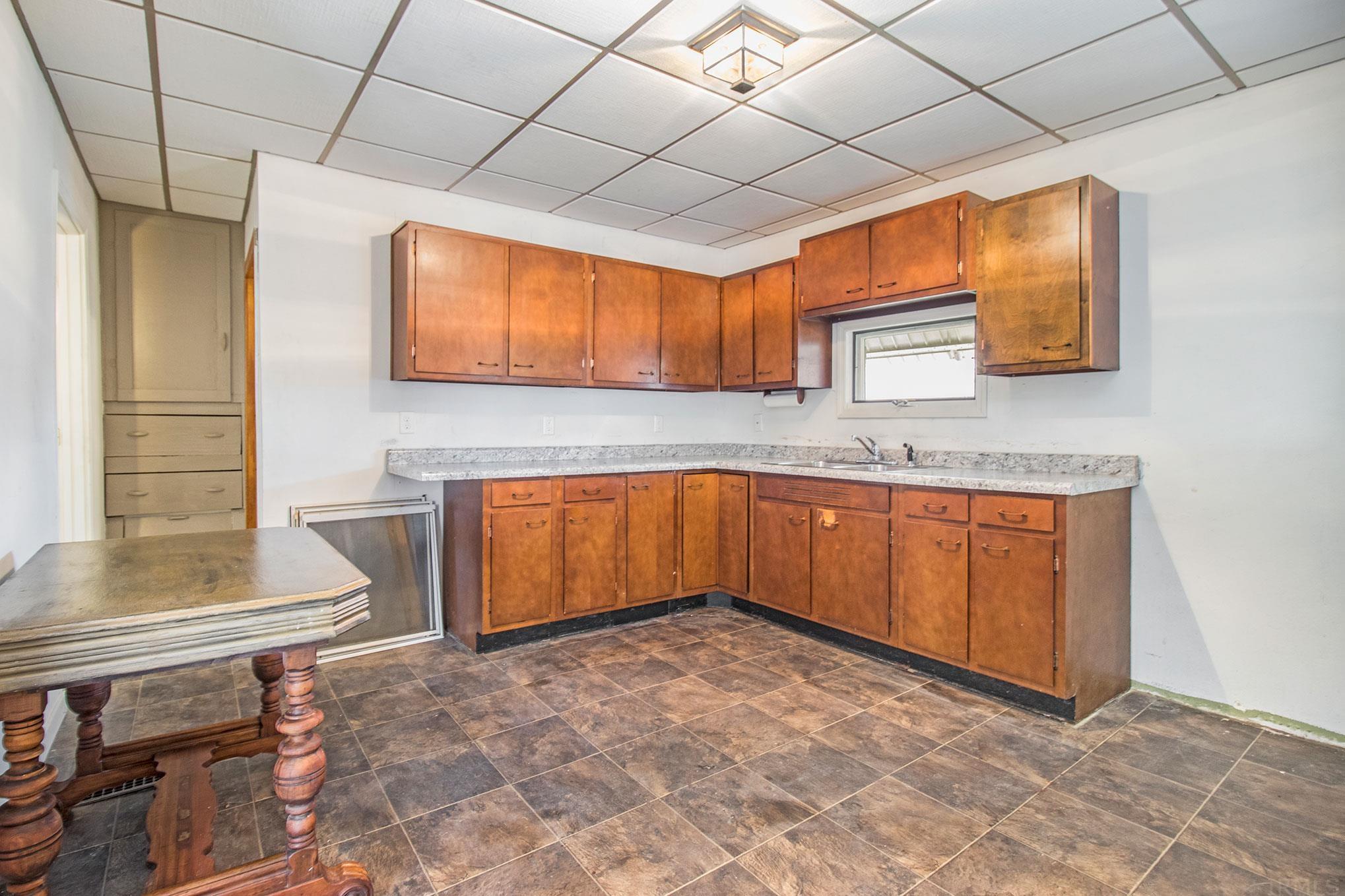 55550 Mayflower Road South Bend, IN 46628 - Photo 11 of 14 Gallery Image 11