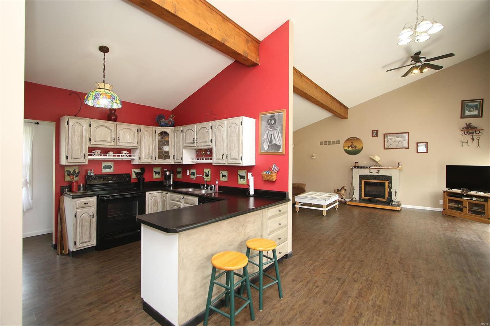 1221 Seiler Road Godfrey, IL 62002 - Photo 18 of 25