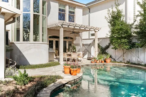 $1,799,000 | 2017 Dryden Road, Houston, TX 77030