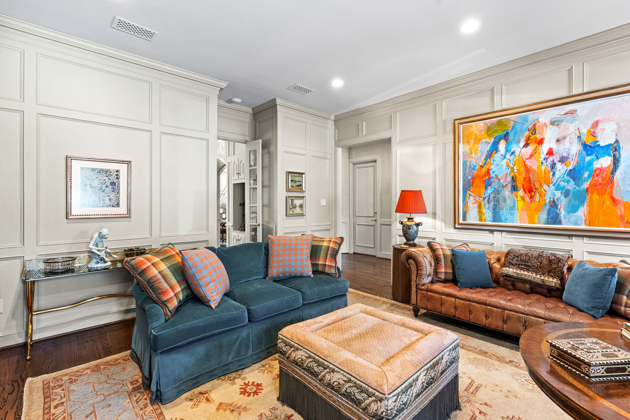 2017 Dryden Road Houston, TX 77030 - Photo 5 of 40 The Formal Living Room