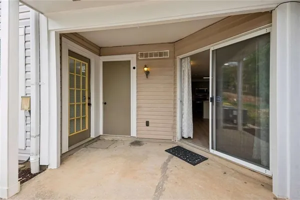 $2,000 | 1466 Keys Crossing Drive Northeast, Brookhaven, GA 30319