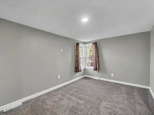 $230,000 | 1820 Tomahawk Trail, Round Lake Heights, IL 60073