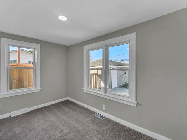 $230,000 | 1820 Tomahawk Trail, Round Lake Heights, IL 60073