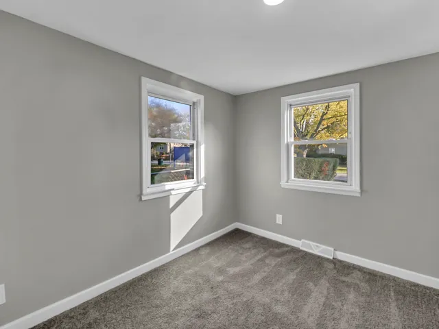 $230,000 | 1820 Tomahawk Trail, Round Lake Heights, IL 60073