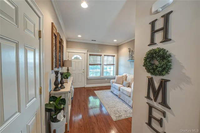 $579,000 | 403 Tracy Lane, Patchogue, NY 11772