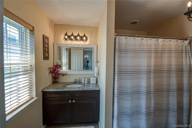 $579,000 | 403 Tracy Lane, Patchogue, NY 11772